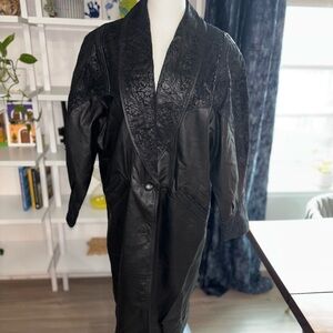 Elegant Black Leather Coat‎